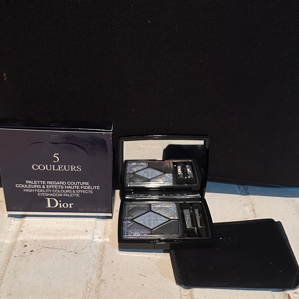 Dior 5 Couleurs Eyeshadow Palette - Black and Gray